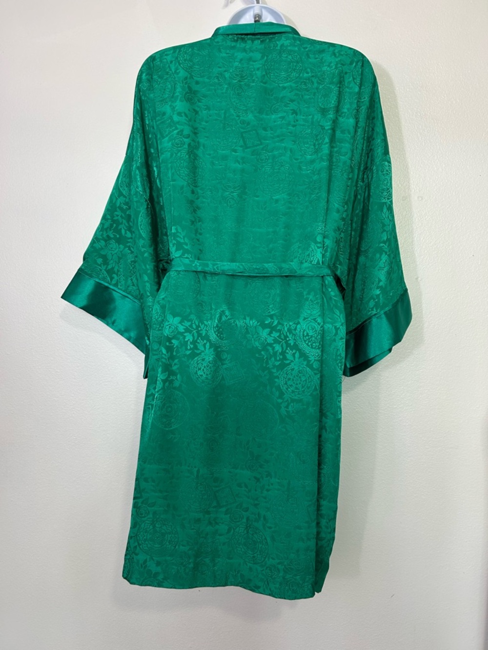 Victoria Secret Kimono Robe - Picture 2 of 6